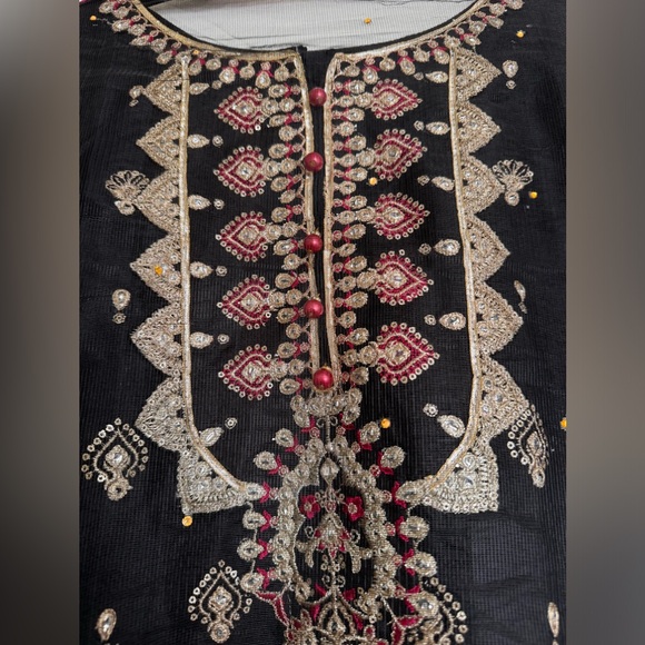 3 piece outfit from shaposh - Picture 3 of 9